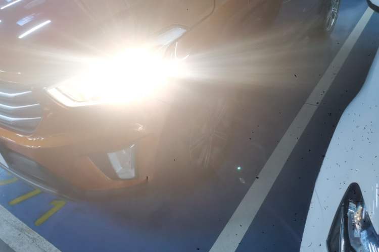 Used Hyundai ix25 2015 1.6L Automatic Two-Wheel Drive Smart GLS Trim Left Front Headlight