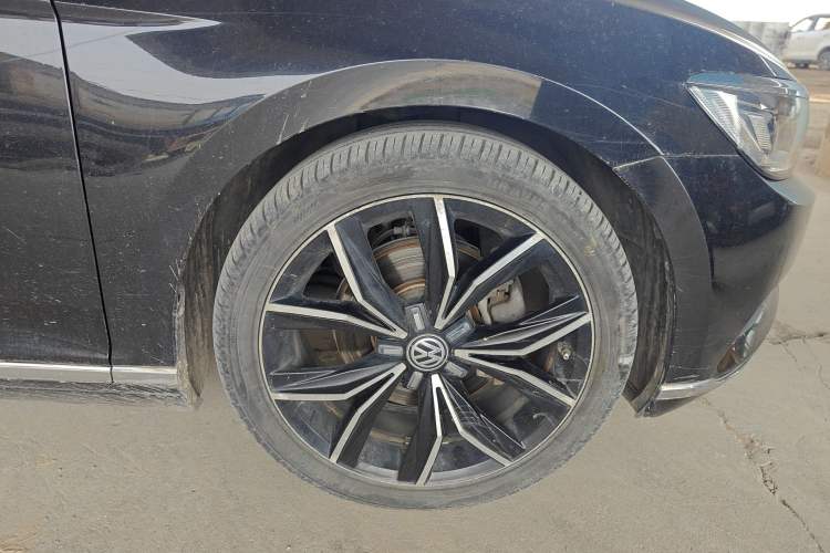 Used Volkswagen Magotan 2019 330TSI DSG Leading Edition China V Standard
