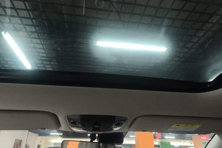 Used Kia Sportage (Chinese Domestic Model) 2023 2.0L HEV Two-Wheel Drive Prestige Edition
