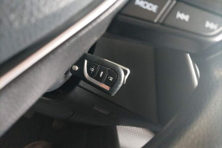 Used Toyota Corolla 2021 1.2T S-CVT Pioneer Edition
