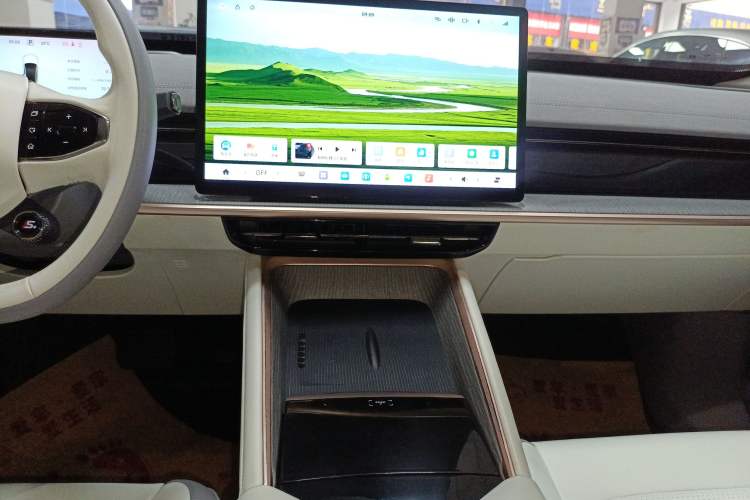 Used Dongfeng eπ eπ007 2024 530 Pro Version