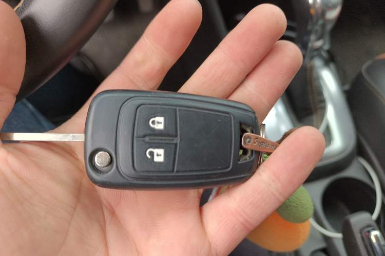 Used Buick Encore 2013 1.4T Automatic Two-Wheel Drive Leading Model Vehicle Key