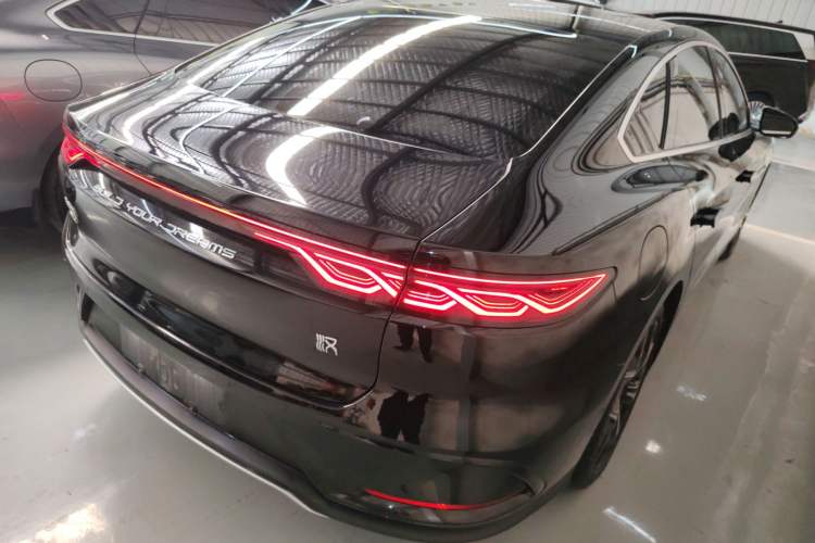 Used BYD Han 2022 DM-i 242km Flagship Model