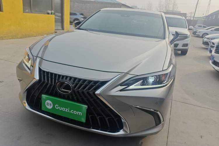 Used Lexus ES 2022 200 Excellence Edition