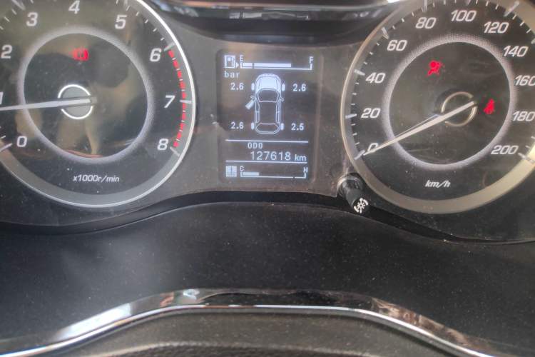 Used Baojun 560 2016 1.8L Manual Luxury Edition
