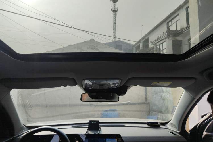 Used CHANGAN CS75 PLUS 2024 3rd Generation Champion Edition 1.5T Intelligent Drive Dynamic Model
