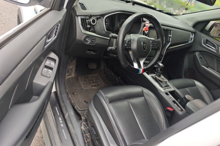 Used Roewe RX5 2019 20T Two-Wheel Drive Automatic 4G Connected Platinum Edition
