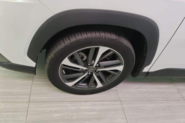 Used Toyota FRONTLANDER 2022 2.0L CVT Luxury PLUS Edition
