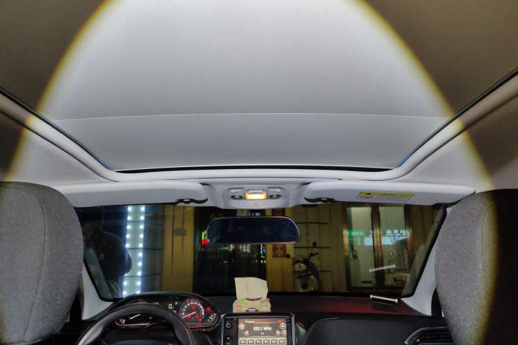 Used Peugeot 2008 2014 1.6L Automatic Fashion Edition
