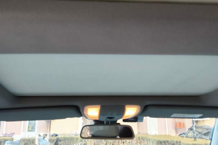 Used Mercedes-Benz GLK-Class 2015 GLK 260 4MATIC Dynamic Edition Ultimate Version
