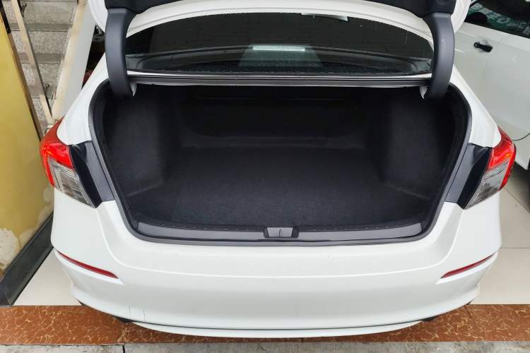 Used Honda Civic 2022 240TURBO CVT Dynamic Edition
