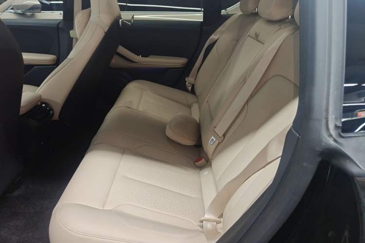 Used Nio ET5T 2024 75kWh Touring
