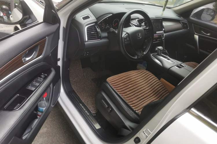 Used Honda Avancier 2017 240TURBO Two-Wheel Drive Elite Edition
