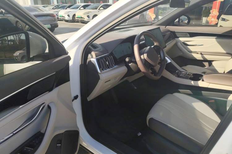 Used BYD Song PLUS New Energy 2025 DM-i 112KM Prestige Model