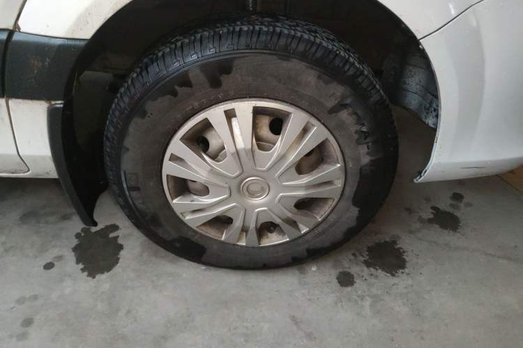 Used Foton Toano 2023 Urban Edition Van 2.0T Manual Short Wheelbase Mid-Height Roof Rear Single Tire 3-Seater