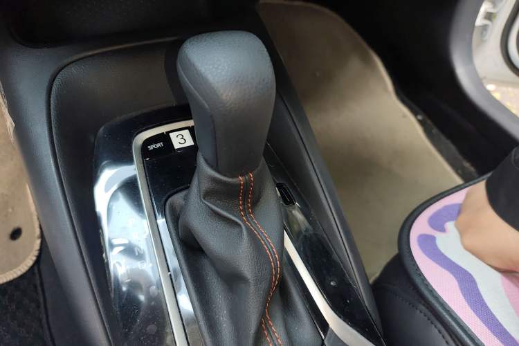 Used Toyota Corolla 2021 1.2T S-CVT Elite Edition Gear Lever
