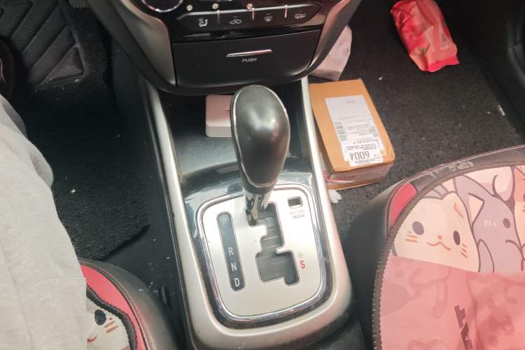 Used Changan Eado 2015 1.6L Automatic Junku Model China V Standard