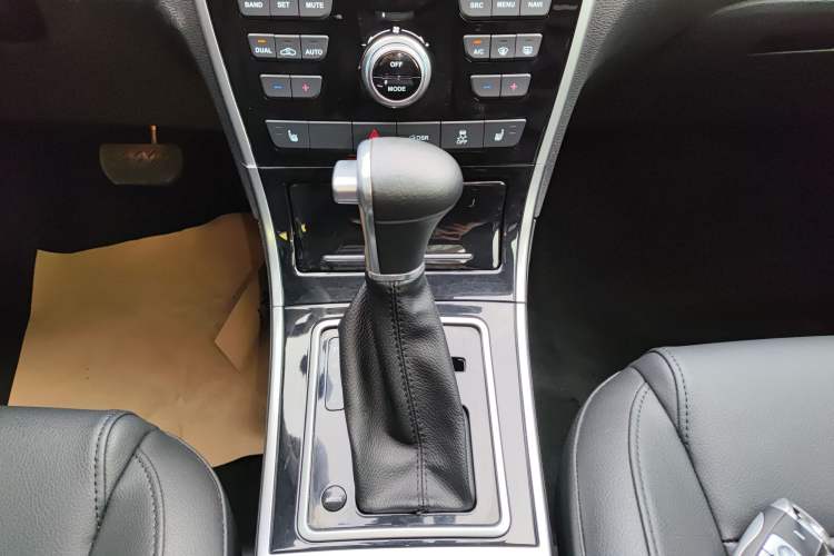 Used Haval H2 2017 Red-Label 1.5T Automatic Two-Wheel Drive Luxury Model