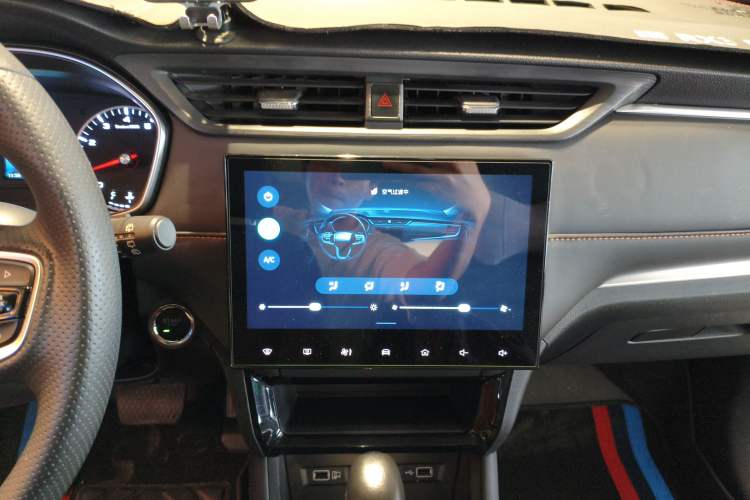 Used Roewe RX3 2021 PRO 1.6L CVT Elite Model