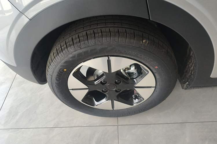 Used Geely Galaxy Geome 2026 Model 310km Dream Edition Exterior 5