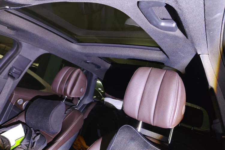 Used Mercedes-Benz GLC 2016 GLC 300 4MATIC Dynamic Model