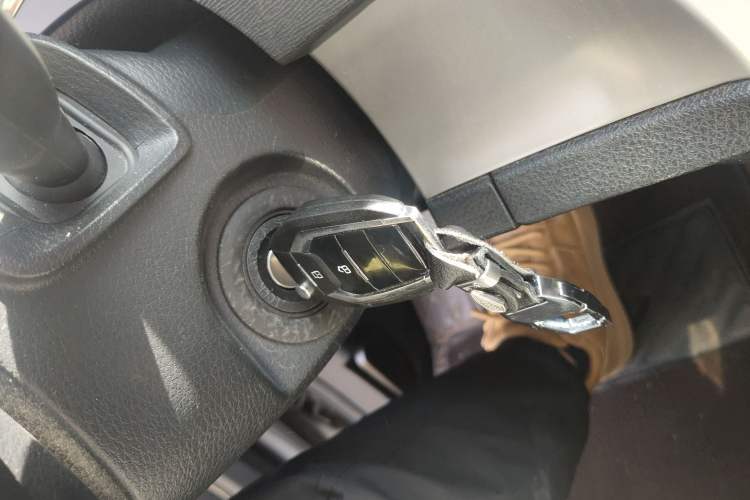 Used SAIC MAXUS G10 2022 2.0T Automatic Smart Enjoyment Version Gasoline 7 Seats