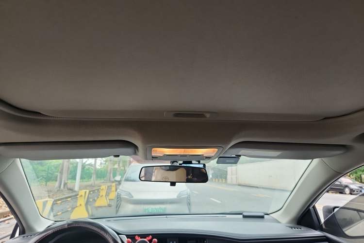 Used Toyota Corolla 2017 Revised Version 1.2T S-CVT GL-i Headliner