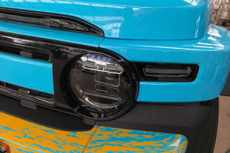 Used iCAR V23 2025 401 Two-Wheel Drive Intelligent Driving Version Left Front Headlight