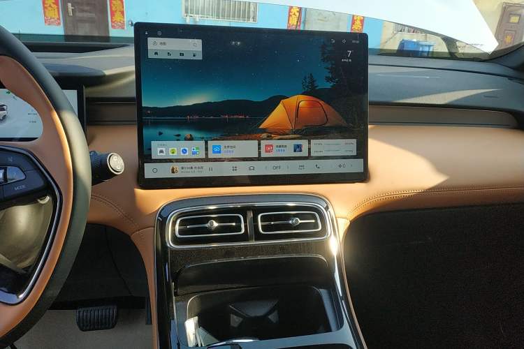 Used Geely Auto FX11 2025 4th Generation 1.5TD DCT Jinxiu