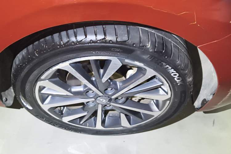 Used Kia K3 2021 Revised 1.5L CVT Fashion Edition
