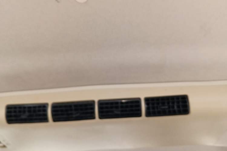 Used CHANGAN KAICHENG Ruixing M70 2019 1.5L Comfort Version 6-Seater China VI Standard Flat Roof Liftback Doors – DAM15KL
