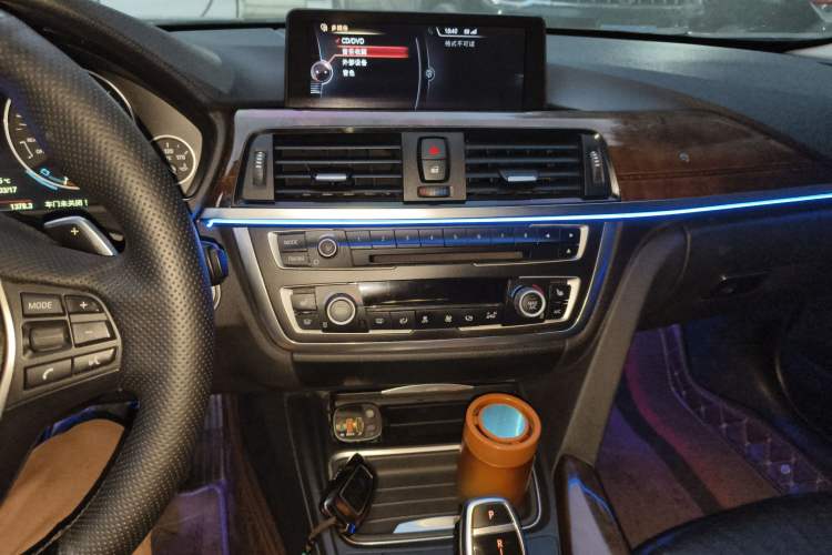 Used BMW 3 Series 2015 320Li Luxury Design Package Premium Edition