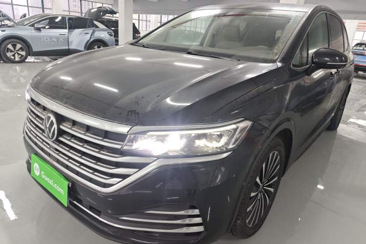 Used Volkswagen Viloran 2024 380TSI Premium Edition