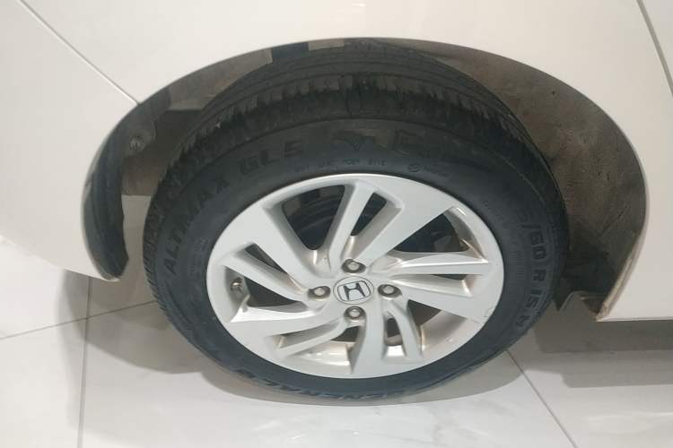 Used Honda Fit 2014 1.5L SE CVT Fashion Model
