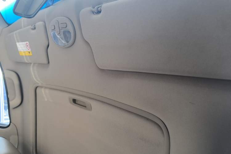 Used Buick Excelle 2015 1.5L Manual Classic Trim
