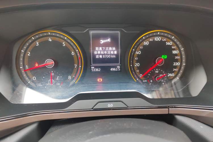 Used Volkswagen Tharu 2020 280TSI Two-Wheel Drive Comfort Edition China VI Standard Odometer Close Up