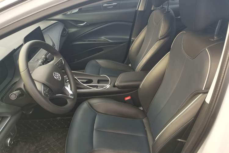 Used Buick Velite 6 2024 450km Range Commuter Version