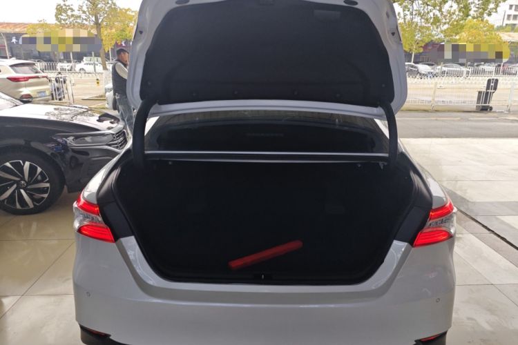 Used Toyota Camry 2021 2.0G Luxury Edition