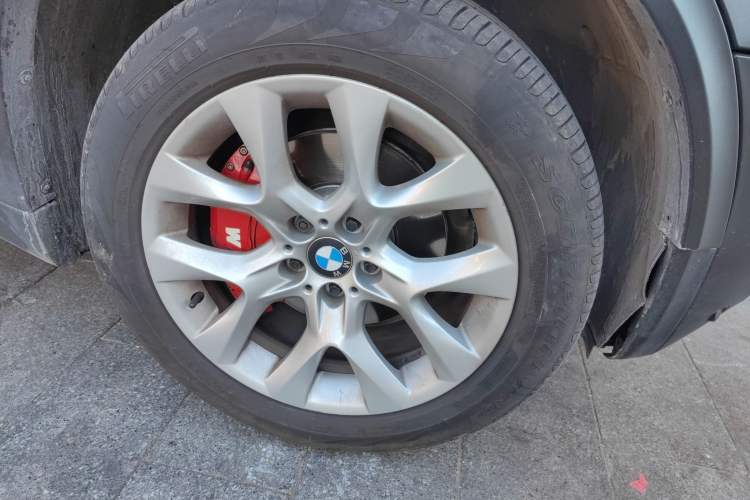 Used BMW X5 2011 xDrive35i M Sport model
