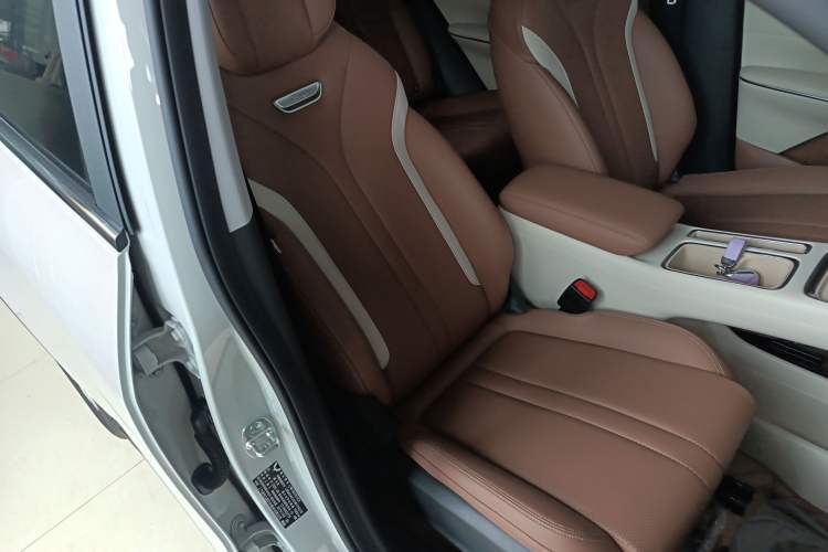 Used Wuling Bingo S 2025 Model 325km Deluxe Edition
