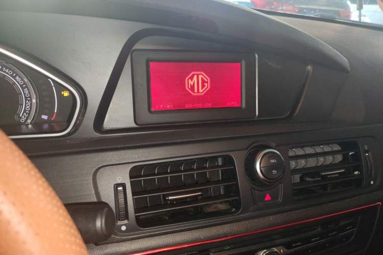 Used MG 6 2015 Hatchback 1.8L 90th Anniversary Track Champion Edition Manual Comfort Model