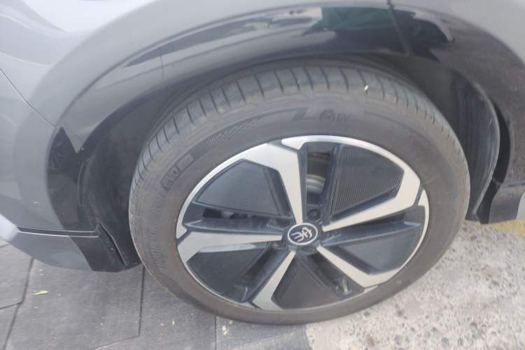 Used BYD Song L EV 2024 662 km Excellence Version