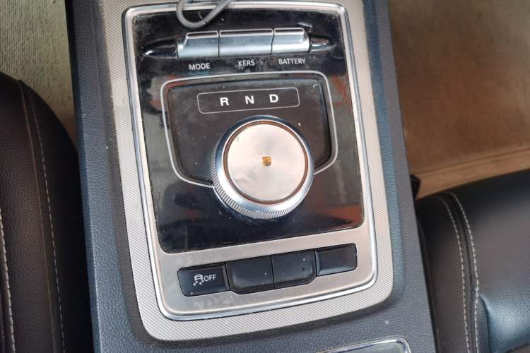 Used Roewe i6 New Energy 2017 45T Hybrid Connect & Smart Enjoyment Edition