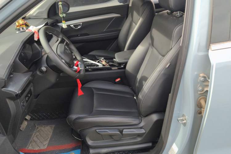 Used Wuling Asta 2021 1.5T CVT Starlight Edition
