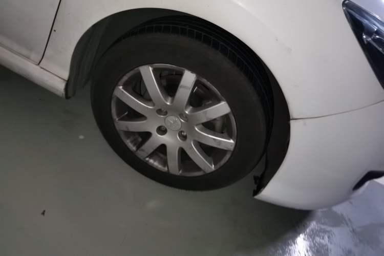 Used Peugeot 308 2013 1.6L Automatic YouShang Model Right Front Wheel Hub