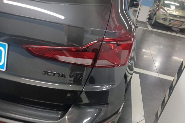 Used Jetta VS5 2022 280TSI Automatic High-Gloss Glory Edition
