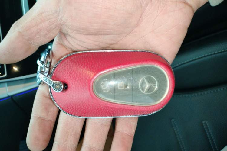 Used Mercedes-Benz C-Class New Energy 2023 C 350 eL Vehicle Key
