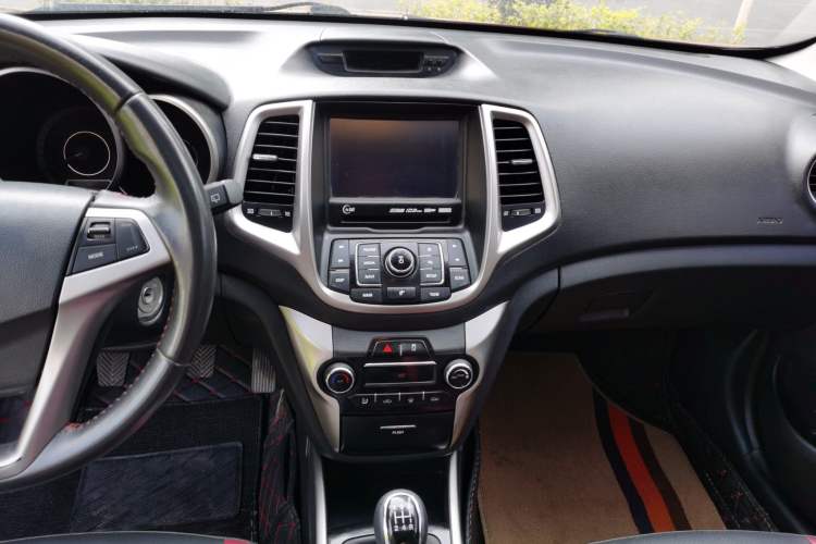 Used Changan Eado 2015 1.6L Manual Junku Model China V Standard
