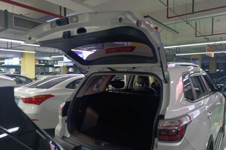 Used Kia Sportage R 2018 2.0L Automatic Smart Luxury Version China V Standard
