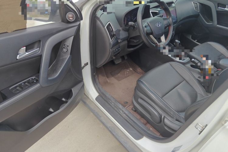 Used Hyundai ix25 2015 1.6L Automatic Two-Wheel Drive Smart GLS Trim Driver Seat